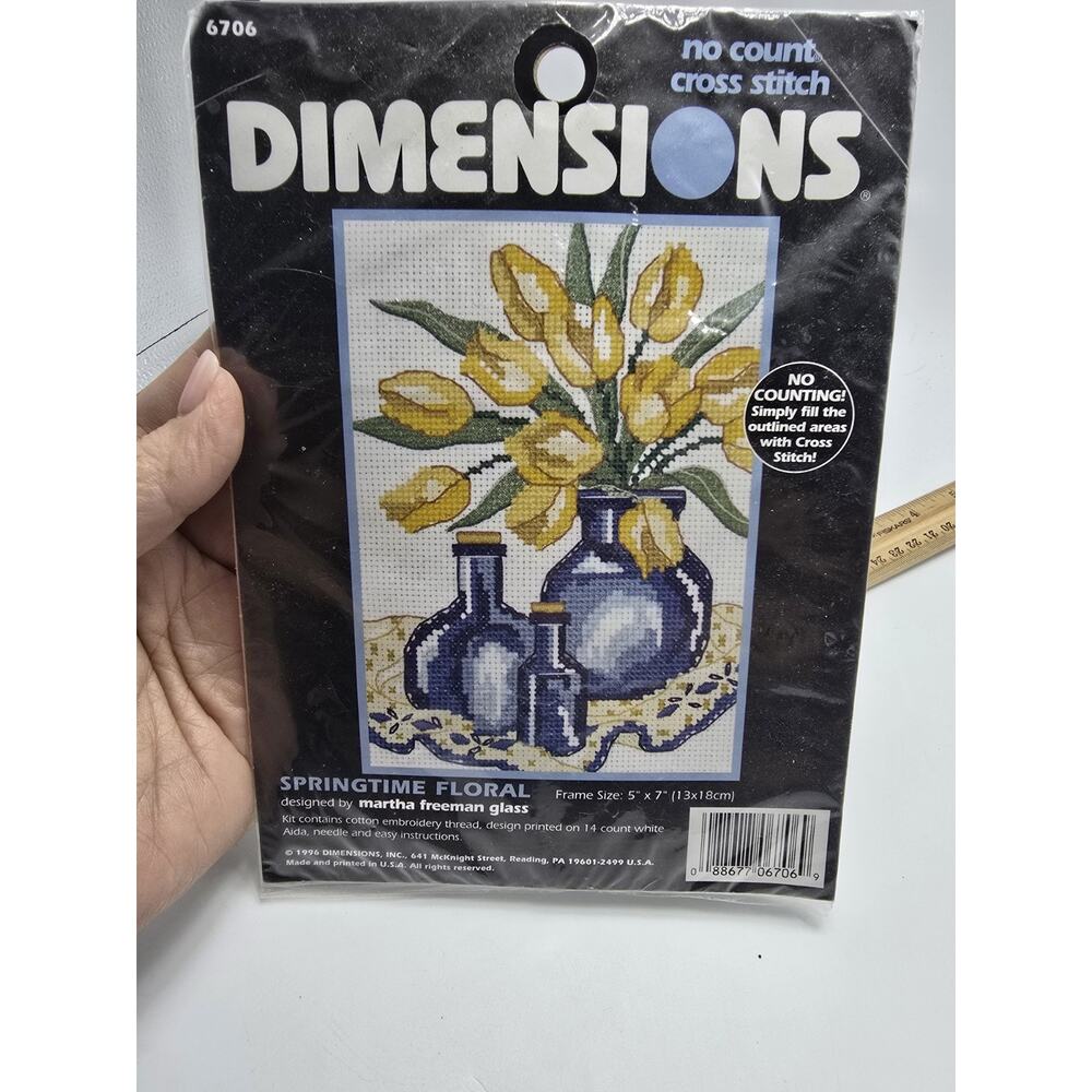 NEW DIMENSIONS Springtime Floral No Count Cross Stitch Kit #6706